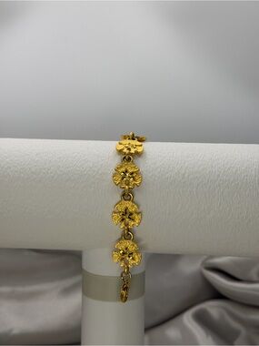 Vintage Gold Tone Sand Dollar Link Bracelet - Made in USA